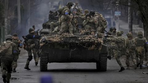 La contraofensiva ucraniana llega hasta Jersón y detuvo el referendo ruso. Foto: AFP
