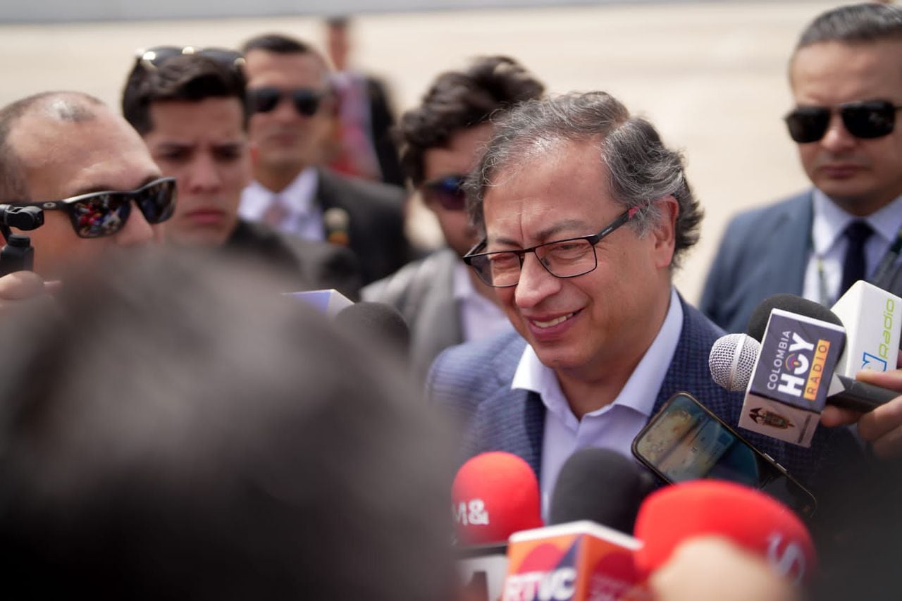 El presidente Gustavo Petro en declaraciones a los medios de comunicación colombianos durante su visita de Estado a España.