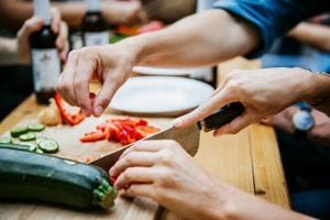 Este alimento cuenta con propiedades nutricionales que ayudan a bajar los niveles de colesterol elevado en la sangre.