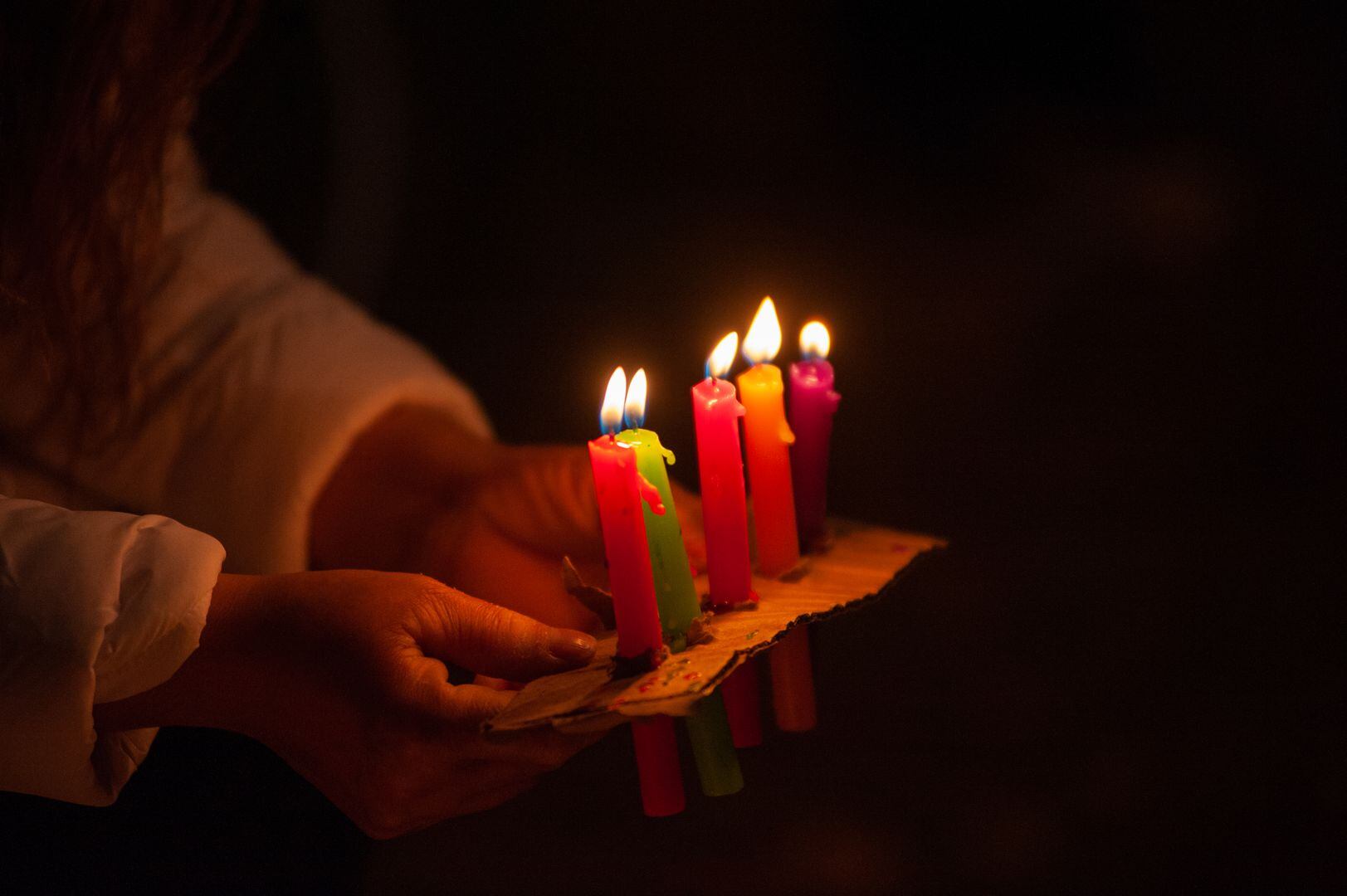 Soplar tus velas de cumpleaños podría ser más dañino de lo que pensábamos -  La Red