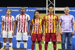 La presentación fue realizada en el Estadio Manuel Murillo Toro, en Ibagué, el 20 de enero.