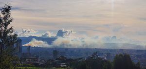 Incendio forestal al sur de Bogotá.