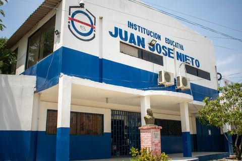 Colegios públicos de Cartagena ya tienen servicio de aseo.