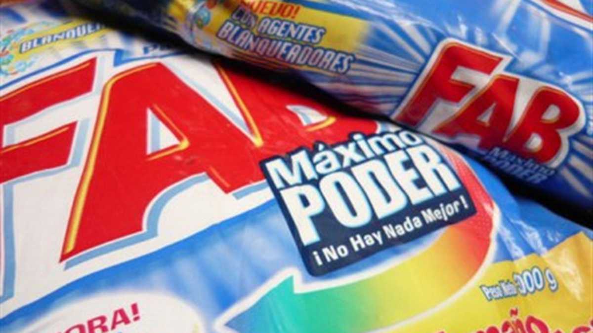 Hace algunos años se dio el proceso de compra por parte de Unilever de la línea de detergentes Fab, Lavomatic y Vel, de Colgate-Palmolive.