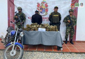 Autoridades detuvieron a moticoclista para requisa de control y terminaron descubriendo que transportada más de 40 kilos de semilla de coca