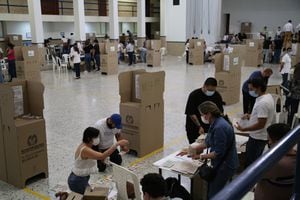 Urnas conteo votos jurados de votación