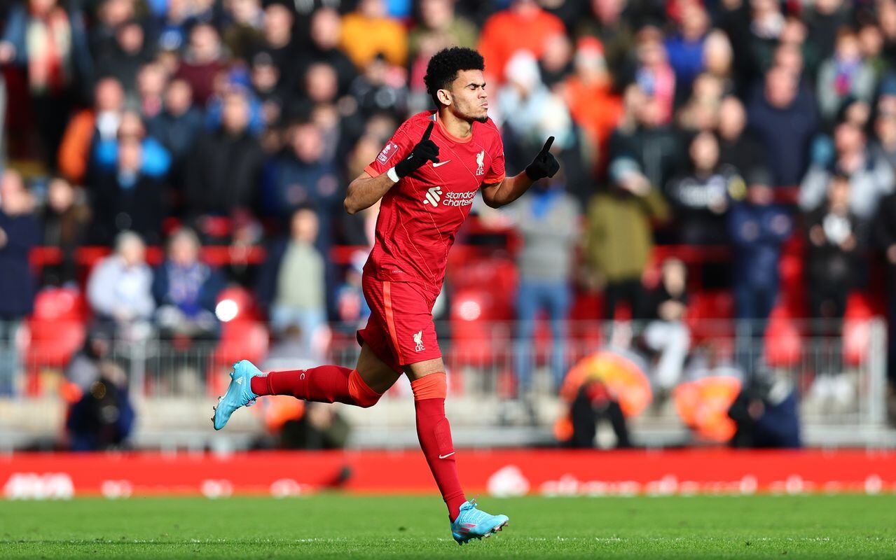 El atacante colombiano tuvo sus primeros minutos con Liverpool