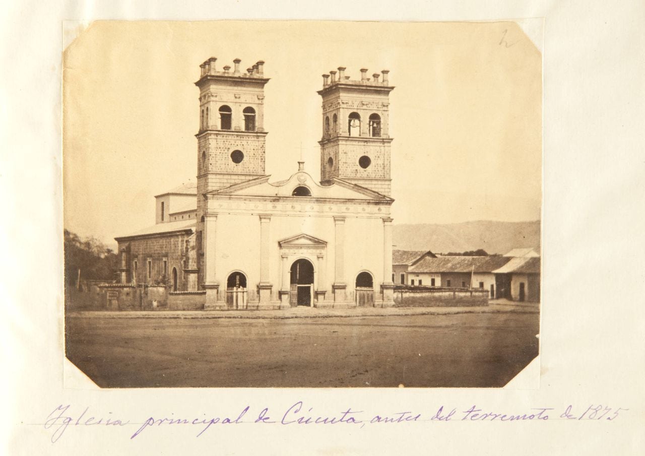 Iglesia principal de Cúcuta antes del terremoto. Cortesía: Servicio Geológico de Colombia