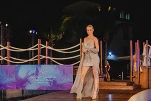 Cancún invita a quienes aman la playa, pero también la moda.