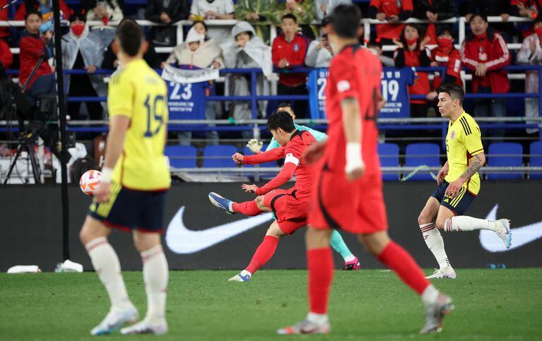 Soccer Football - International Friendly - South Korea v Colombia - Ulsan Munsu Football Stadium, Ulsan, South Korea - March 24, 2023 South Korea's Son Heung-min scores their first goal REUTERS/Kim Hong-Ji