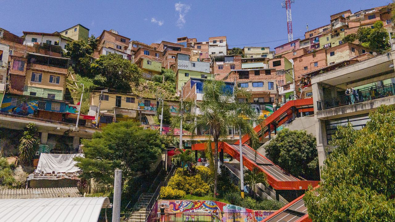 Imagen de referencia de la comuna 13 de Medellín.