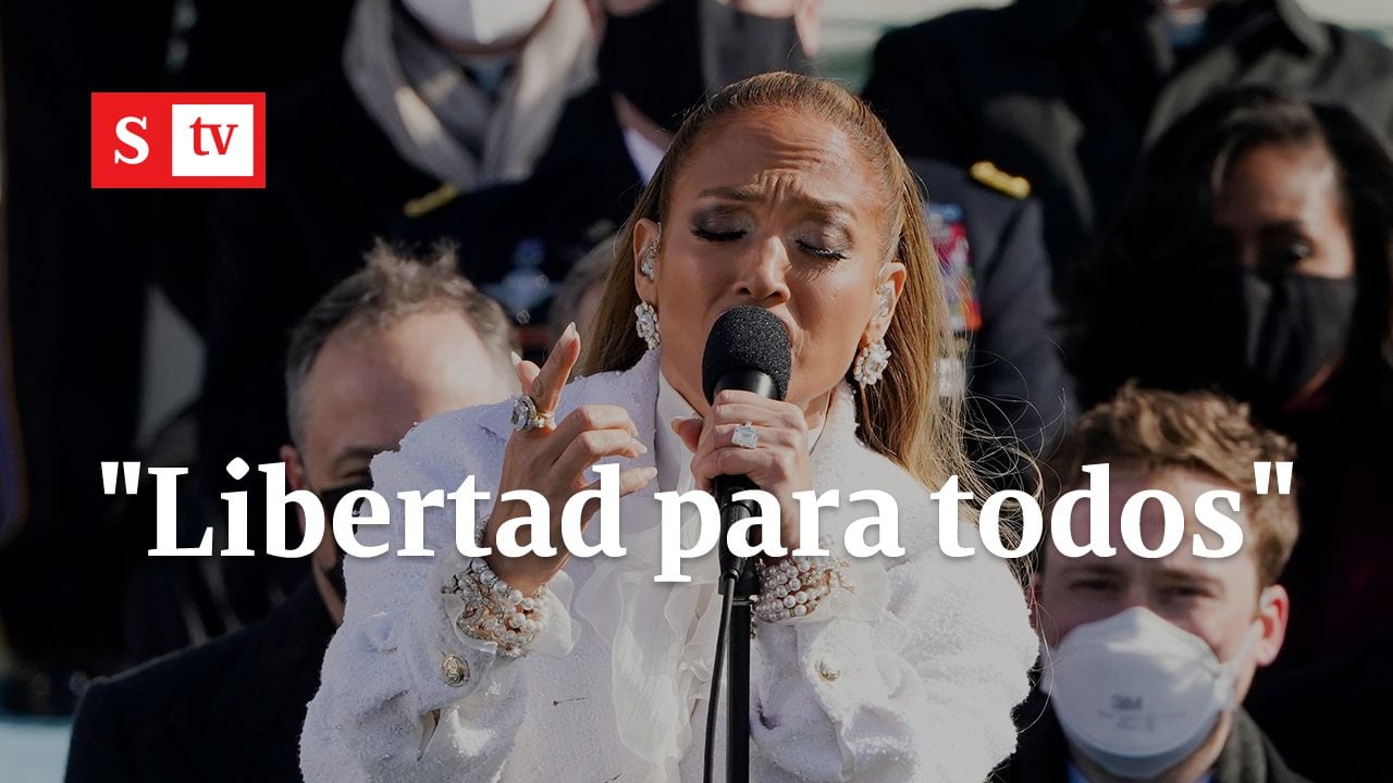 Jennifer López alza su voz en español: “Libertad y justicia para todos”