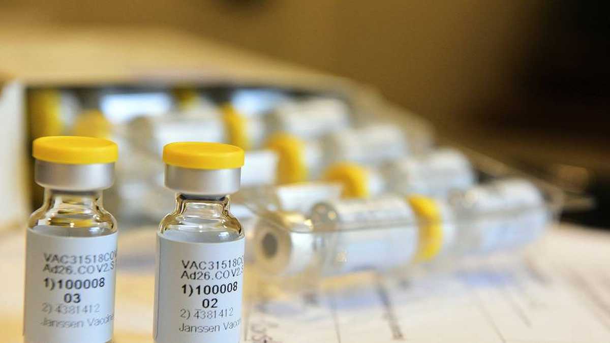 Justamente esta semana la Fundación Cardiovascular de Colombia aplicó en Floridablanca (Santander) las primeras dosis de la vacuna de Johnson & Johnson contra el coronavirus a voluntarios en el país.