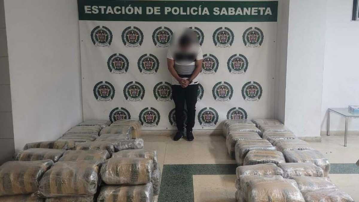 Caen 400 kilos de marihuana en vehículo de alta gama en Sabaneta