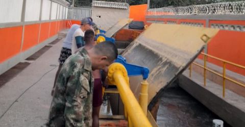 Las compuertas del municipio de Manatí Atlántico fueron abiertas para evacuar agua de inundaciones.