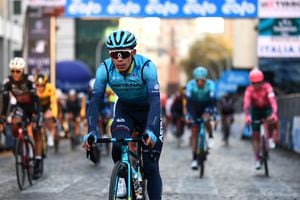 El colombiano se mantiene en la lucha por el Tirreno Adriático