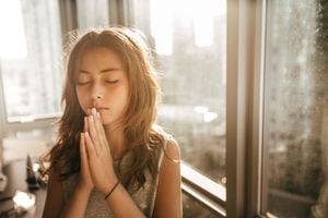 Orar todas las mañanas es una forma de protegerse de los peligros que se presentan.