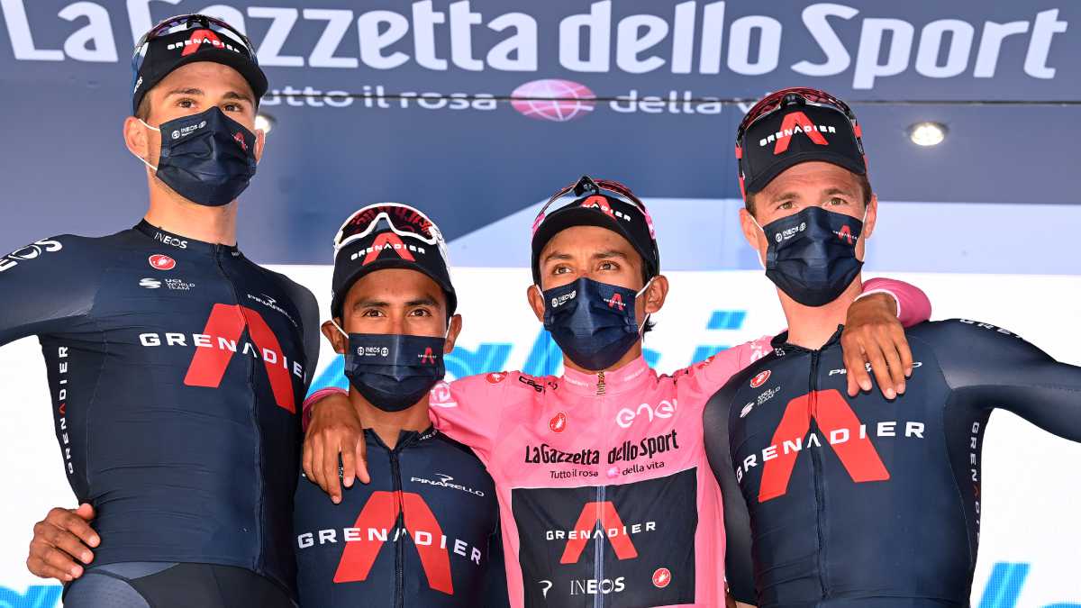 STRADELLA, ITALY - MAY 27: Filippo Ganna of Italy, Jhonnatan Narvaez Prado of Ecuador, Egan Arley Bernal Gomez of Colombia Pink Leader Jersey & Salvatore Puccio of Italy and Team INEOS Grenadiers celebrate at podium Super Team Trophy during the 104th Giro d'Italia 2021, Stage 18 a 231km stage from Rovereto to Stradella / #UCIworldtour / @girodiitalia / #Giro / on May 27, 2021 in Stradella, Italy. (Photo by Getty Images/Stuart Franklin)