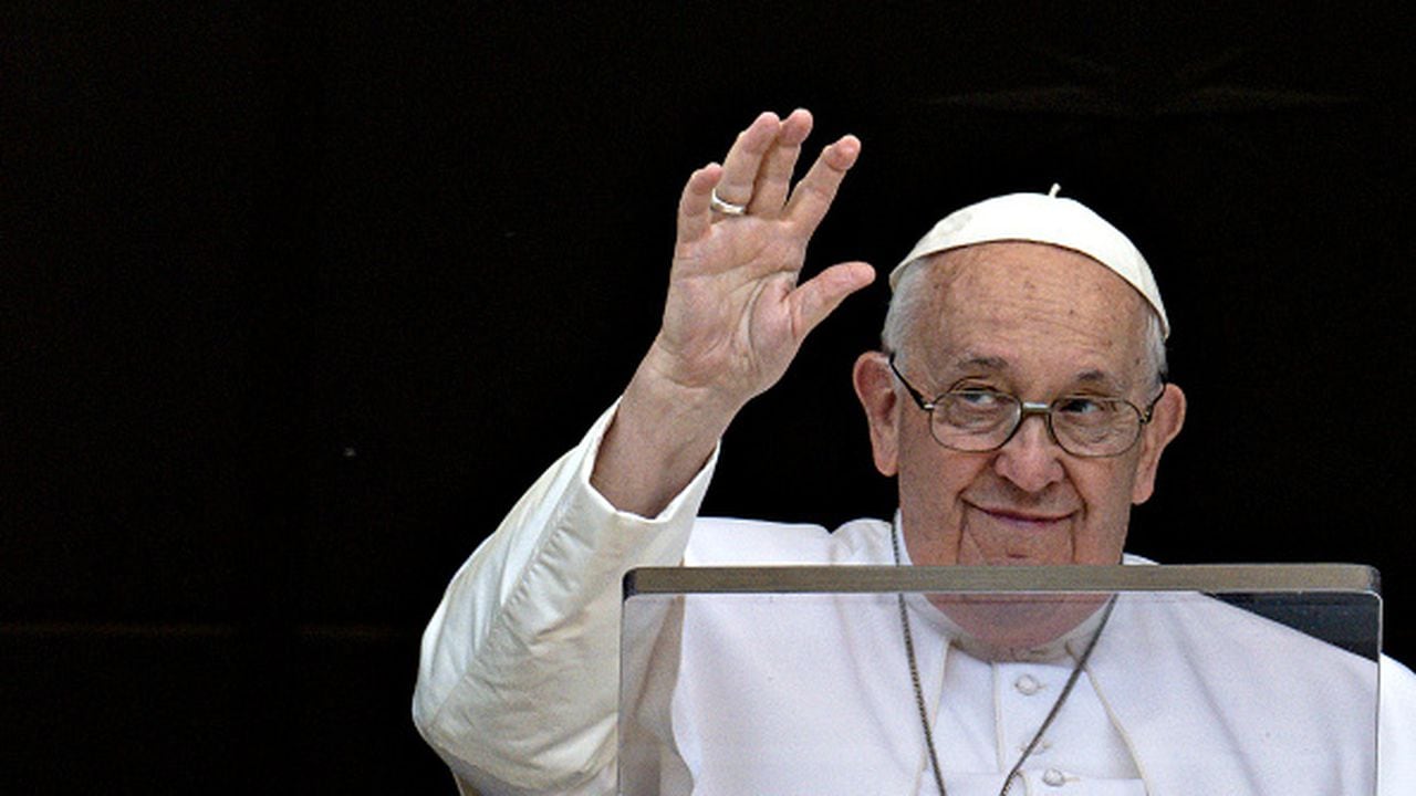 El papa Francisco ha reiterado su disposición para mediar por la paz entre Ucrania y Rusia.