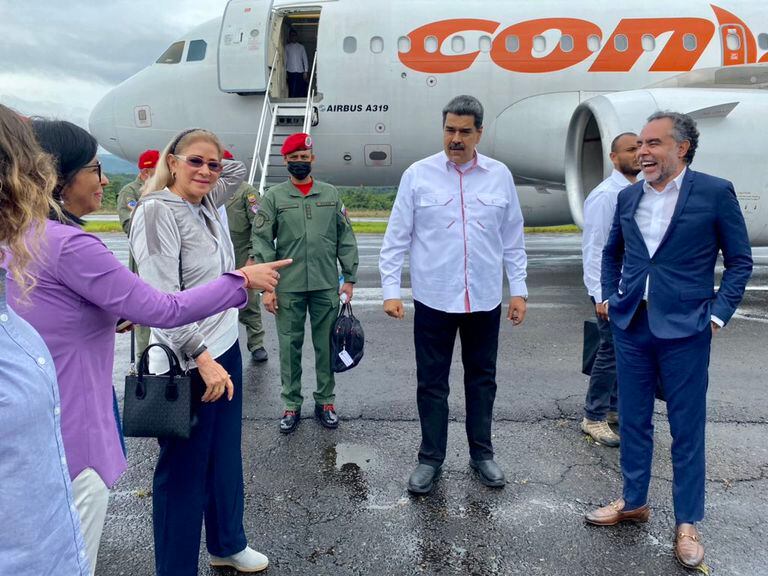Maduro aterrizó en el aeropuerto Santo Domingo, en la ciudad de San Cristóbal (Venezuela).