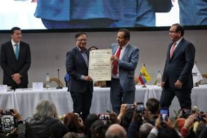 Entrega de credenciales al Presidente Electo Gustavo Petro y Vicepresidenta Francia Marquez