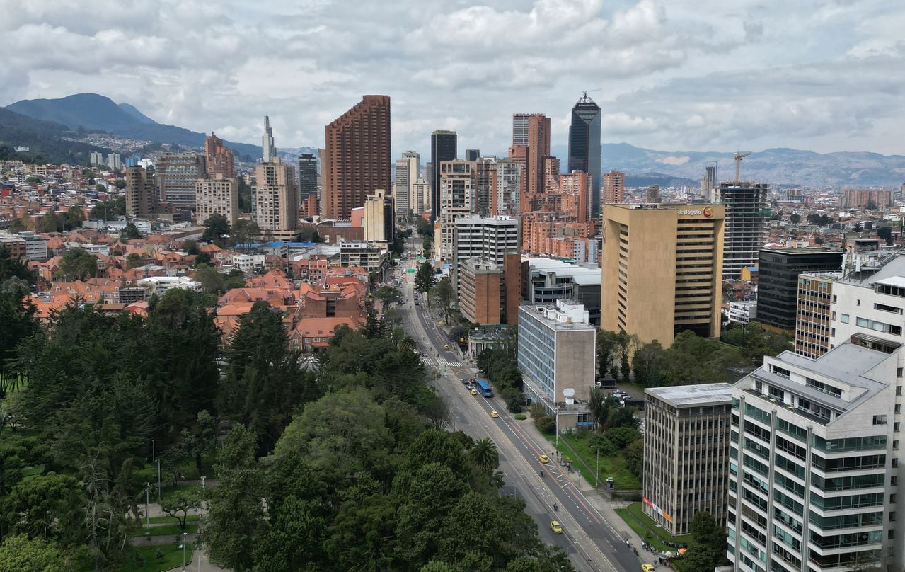 Panorámica Bogotá  Parque Nacional Enrique Olaya Herrera carrera 7
abril 20 del 2023
Foto Guillermo Torres Reina / Semana