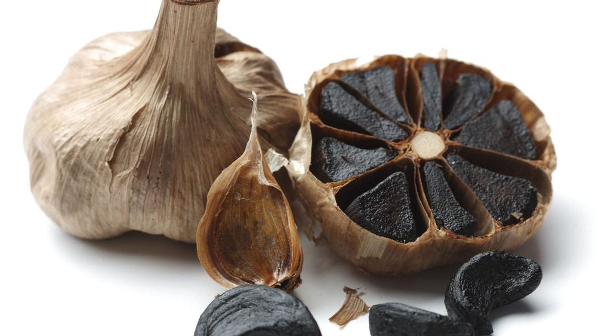 Alimentos: Ajo negro: es suave, no repite y tiene más propiedades que el  blanco