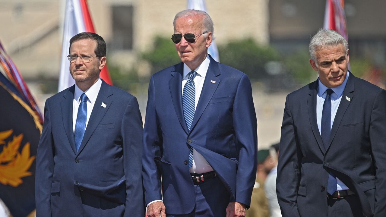 Tel Aviv, Israelí Presidente Isaac Herzog Joe Biden y Yair Lapid Primer Ministro de Israel