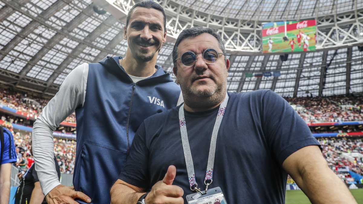 (L-R) Zlatan Ibrahimovic, players agent Mino Raiola during the 2018 FIFA World Cup Russia group F match between Germany and Mexico at the Luzhniki Stadium on June 17, 2018 in Moscow, Russia(Photo by Getty Images/VI Images)