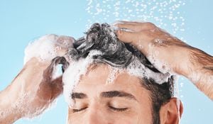 Los ingredientes que contenga el shampoo son clave para el cuidado del cabello.