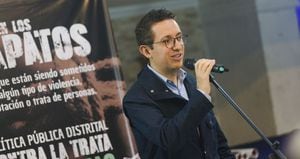 El secretario de Gobierno Felipe Jiménez presentó la política pública de lucha contra la trata de personas en Bogotá.