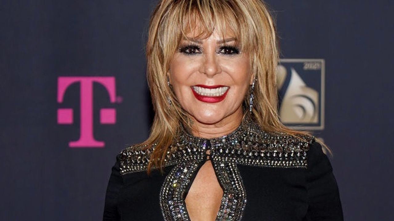 La cantante Alejandra Guzmán due diagnosticada con coronavirus