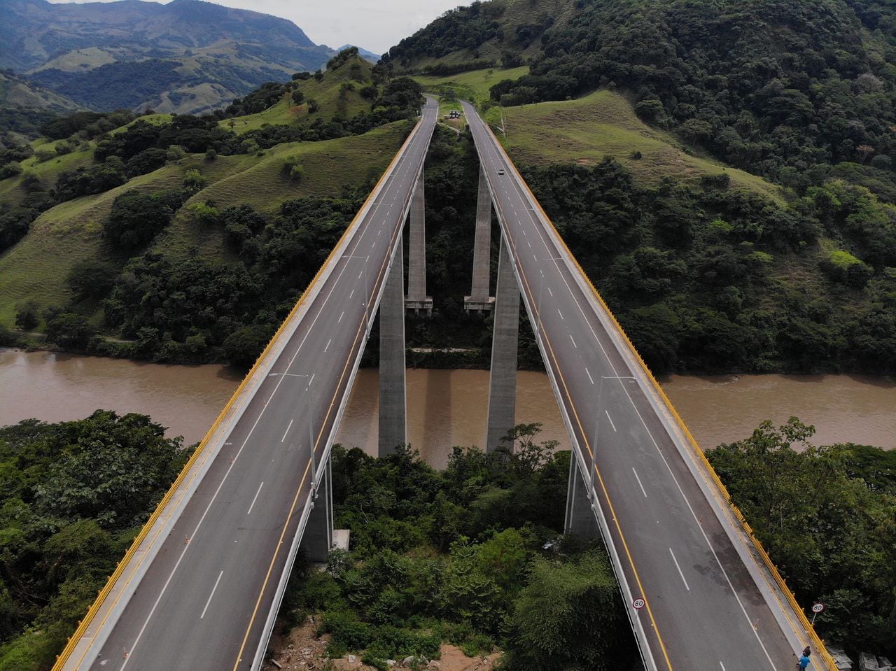 Puentes sobre el río Cauca
