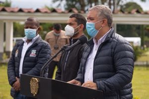 "A través de la Unidad de Información y Análisis Financiero (UIAF) se hará seguimiento a los recursos con los cuales se viene financiando a las estructuras responsables de los daños causados en Cauca": presidente Duque.