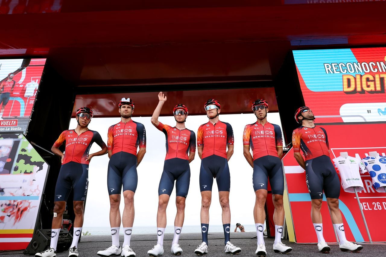 El Team Ineos estaría buscando refuerzos de cara a la temporada 2024 (imagen de la Vuelta a España 2023)