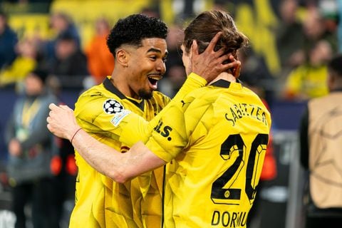 DORTMUND, GERMANY - APRIL 16: Marcel Sabitzer of Borussia Dortmund celebrates after scoring the team's fourth goal with Ian Maatsen of Borussia Dortmund during the Quarter-final Second Leg - UEFA Champions League 2023/24 match between Borussia Dortmund and Atletico Madrid at Signal Iduna Park on April 16, 2024 in Dortmund, Germany. (Photo by Joris Verwijst/BSR Agency/Getty Images)