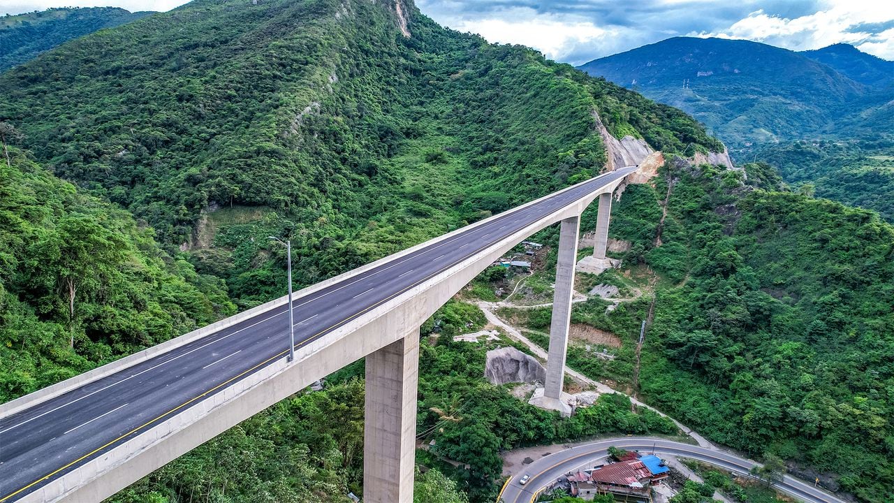 La carretera Pamplona-Cúcuta reporta más del 95 por ciento de ejecución.