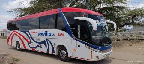 Bus de Brasilia fue atacado en la vía Tierralta -  Montería.