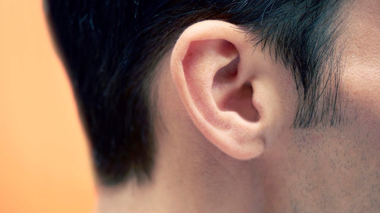 Oídos tapados: ¿cuáles son las causas y cómo aliviarlos?