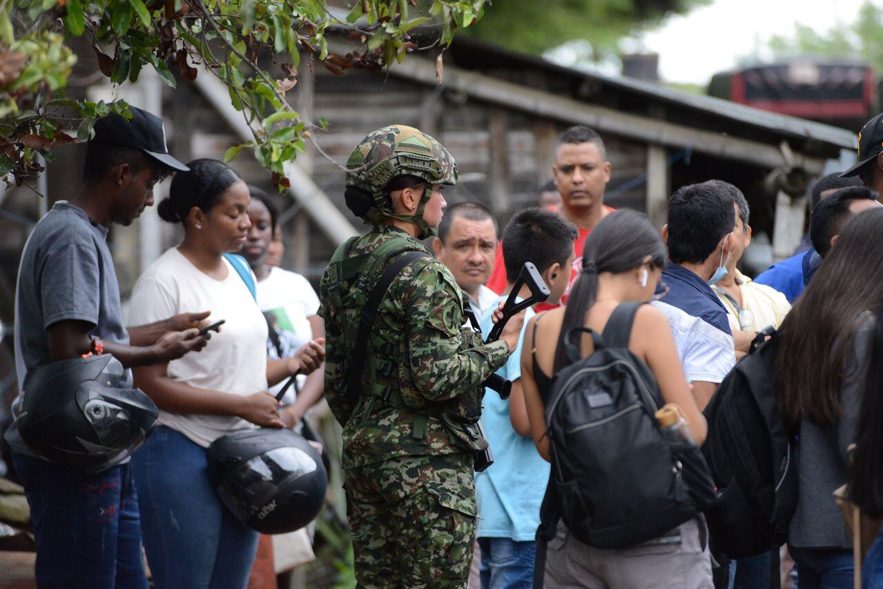 Cali: Despliegue de seguridad en los departamentos del Cauca y Valle para las elecciones del próximo domingo. foto José L Guzmán oct 27-23. EL País