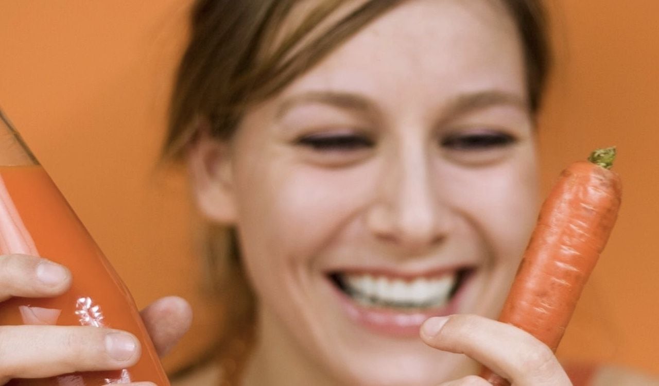 El jugo de zanahoria tiene grandes beneficios para el organismo.