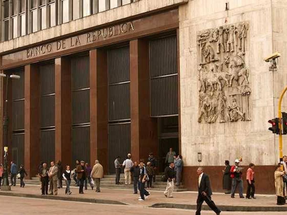 El Banco de la República ofrece una vacante de empleo en Bogotá.