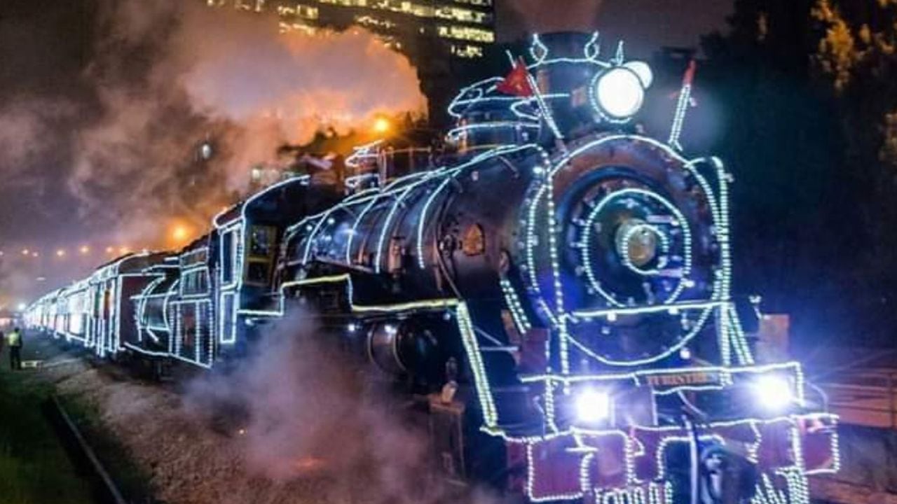 Todo listo para que los bogotanos disfruten del tren navideño de la sabana. La ruta inicia en el Centro Comercial Gran Estación a las 6:30 de la noche, con destino a la estación Usaquén.