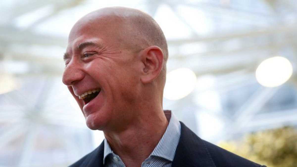 Jeff Bezos es ahora el segundo hombre más rico del mundo.