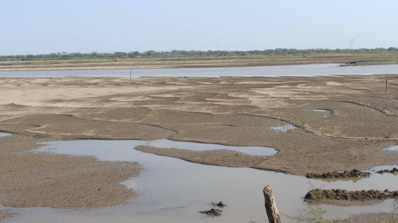 Río Magdalena amanecen seco en Atlántico