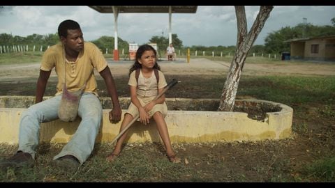 'El árbol rojo' de Joan Gómez Endara es una emotiva 'road movie' colombiana en la que confluyen legados familiares conflictivos, un instrumento único como la gaita, el conflicto armado y los sueños de boxeo. Se estrena en julio.