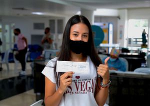 ¡Pilas! este martes inicia la vacunación para personas entre 20 y 24 años en Medellín