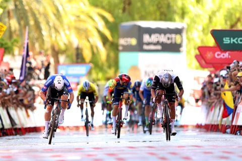 TARRAGONA, SPAIN - AUGUST 29: (L-R) Kaden Groves of Australia and Team Alpecin-Deceuninck and Juan Sebastian Molano Benavides of Colombia and UAE Team Emirates sprint at finish line to win during the 78th Tour of Spain 2023, Stage 4 a 184.6km stage from Andorra la Vella to Tarragona / #UCIWT / on August 29, 2023 in Tarragona, Spain. (Photo by Alexander Hassenstein/Getty Images)