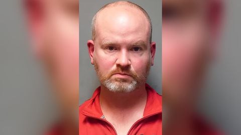Un juez de Estados Unidos condenó al  exproductor de CNN, John Griffin, a 19 años de cárcel por el delito de abuso sexual contra menores de edad.