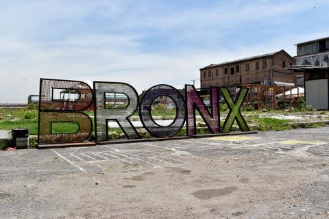 6 años después, el Bronx. Se construirá la Alcaldía de los Martires y Bronx distrito creativo